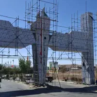 استخدام نیرو کامپوزیتکار چلنیوم تابلوساز