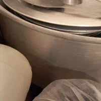 قابلمه روحی بزرگ|ظروف پختوپز|رباطکریم, رباطکریم|دیوار