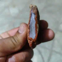 سنگ آنتیک و عقیق یمانی به همراه یک عدد نگین نمونه|بدلیجات|کرمان, |دیوار