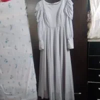 لباس مجلسی|لباس|رباط‌کریم, رباط‌کریم|دیوار