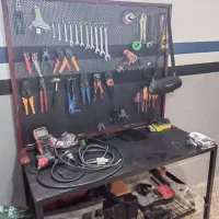 میز کار اهنی