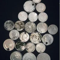 ۶سکه نقره و دینار کمیاب شاهی