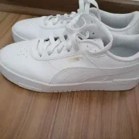 کفش و شمعدان