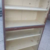 قفسه فلزی شیشه هم میخوره.۸طبقه