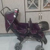 کالسکه دوقلو