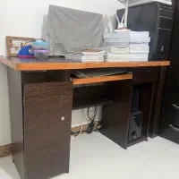 میز کامپیوتر
