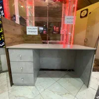 میز کامپیوتر فروشگاهی