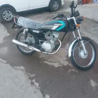 موتور سیکلت مدل ۸۳ تیزتک