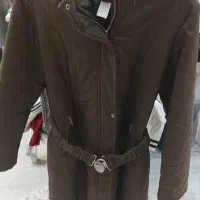 کاپشن|لباس|رشت, معلم|دیوار