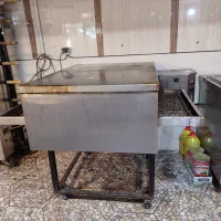 فر پیتزا ریلی سالم و مرتب