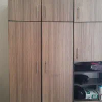 دوتا کمد کنا رهم یا اینکه جدا قراربگیره