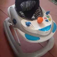 کالسکه و روروئک و ساک لباس نوزاد