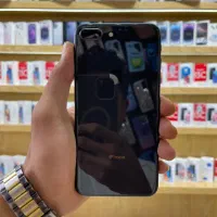 گوشی ایفون 8 پلاس حافظه 64 گیگ
