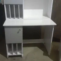 میز تحریر با کتابخانه وبدون کتابخانه