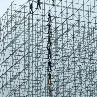 انجام سازه داربست نما جک زیر سقف ایزوگام