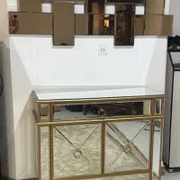 آینه و کنسول