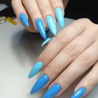 کاشت ناخن باتخفیف ویژه مدت محدودکمتر از نصف قیمت|خدمات آرایشگری و زیبایی|شیراز, مسلم|دیوار