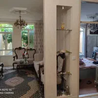 ساختمان-سه-طبقه-دربست-در-خانه-چوبی-باغمیشه