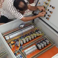 برق کشی و لوله کشی ساختمان