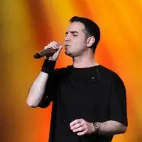 بلیت کنسرت محسن یگانه، تحویل و پرداخت جلوی سالن