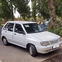 ماشین ۱۱۱ تمیز بی رنگ