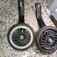 یک جفت چرخ کمکی دوچرخه بچه‌گانه سالم