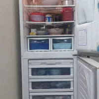 یخچال فریزر ایسان ۲۸ فوت کاملا سالم|یخچال و فریزر|تهران, شهرک ولیعصر شمالی|دیوار