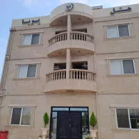 استخدام نیروی خانه دار