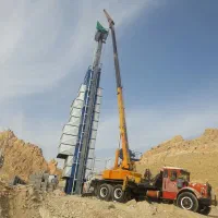 جرثقیل سنگین جهت امور کارهای عمرانی