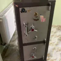 گاوصندوق پوشه خور بزرگ