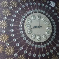 ساعت ایستاده و ودیواری