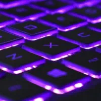 ارائه ی تمامی خدمات کامپیوتری و نرم افزاری