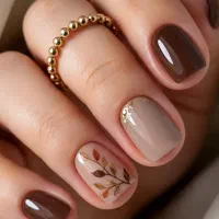کاشت ناخن ،میکاپ ،هیدن ،کوتاهی