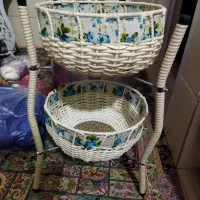 تعداد زیادی لوازم آشپزخانه