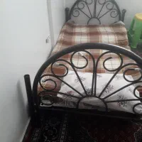 تخت آهنی یه نفره