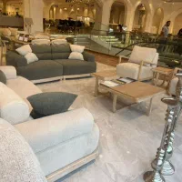 رنگکار نیمه ماهر مبل