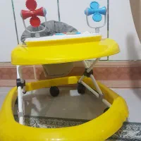 فروش گهواره روئروک و پشه بند در حد نو|تخت و صندلی بچه|فولادشهر, B8|دیوار