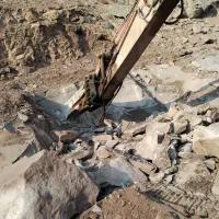 فروش معدن سنگ همراه یا بیل