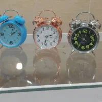 ساعت رومیزی طرح آلمانی