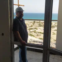 ساخت وتولیدونصب و تعمیرات انواع درب وپنجرهupvc