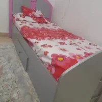 تخت نوجوان همراه میز تحریر ودراور