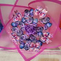 بوکت پروانه‌ای چراغدار هدیه خاص برای دخترت