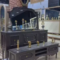 آینه کنسول و میز ال‌سی‌دی اشرافی