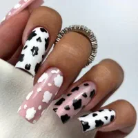 مژده مژده کاشت اولیه ناخن فقط۲۵۰|خدمات آرایشگری و زیبایی|رشت, ولکس|دیوار