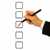 مشاوره انتخاب رشته توسط دانشجوی پزشکی
