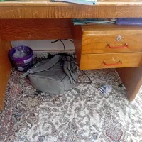 میز تحریر چوبی