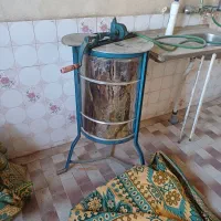 کندو زنبور عسل با قاب|حیوانات مزرعه|قیروکارزین, |دیوار