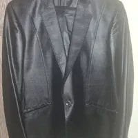 کت وشلواربراق|لباس|شاهین‌شهر, نبوت|دیوار