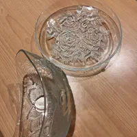 کاسه و‌بشقاب