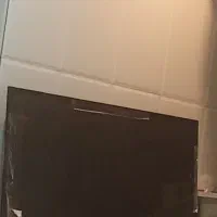 تلویزیون اولیو ۴۳ اینج سالم سالم ۵ ماه کارکرده